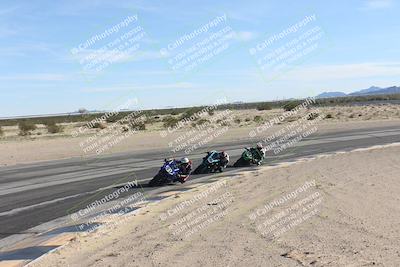 media/Jan-18-2026-CVMA (Sun) [[519f600f45]]/Race 16-Formula Middleweight/